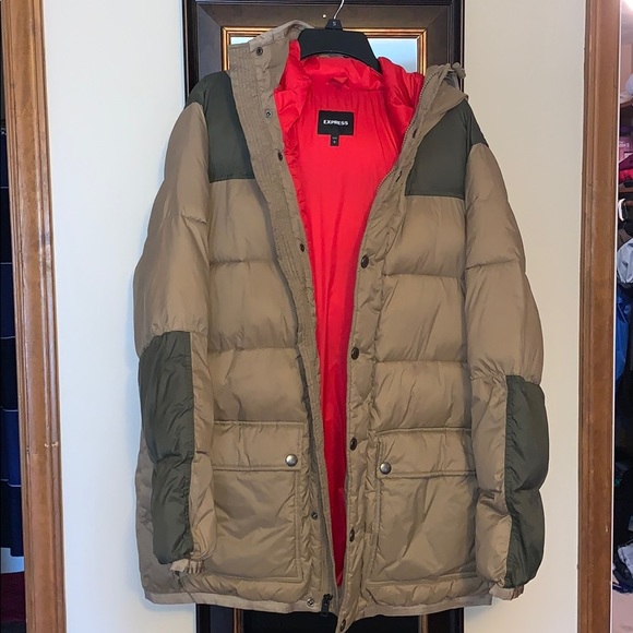 Express Other - Light beige with olive green and red puffer jacket